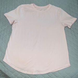 Lululemon pink shirt